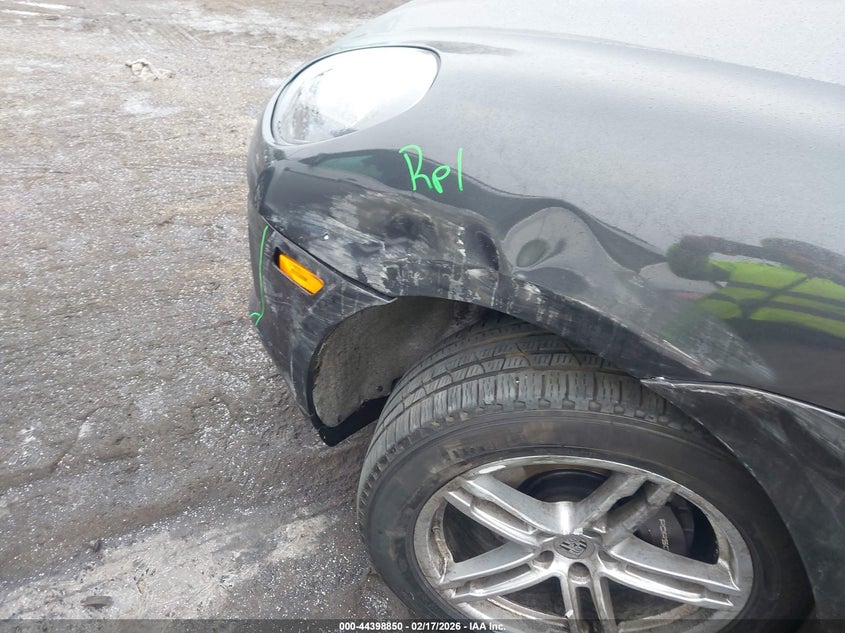 2021 Porsche Macan VIN WP1AA2A59MLB14279 IAAI salvage auction — LEFT SIDE, Salvage (Massachusetts), sold $13,925 on 2026-08-26 (photo 6)