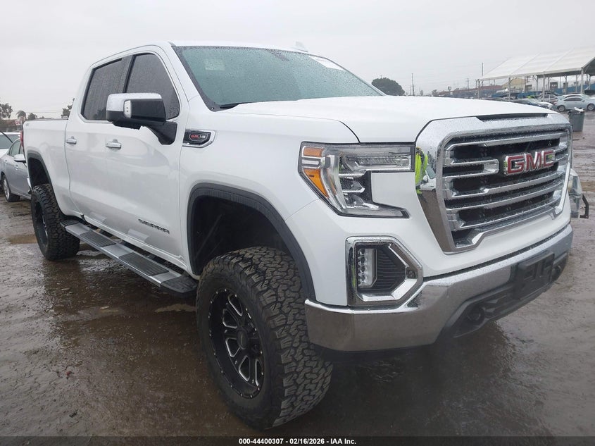 2022 Gmc SIERRA VIN 3GTU9DEL8NG214013 IAAI salvage auction — THEFT, Salvage Title, sold $15,100 on 2026-07-29 (photo 1)