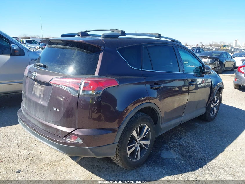 2018 Toyota Rav 4 VIN 2T3WFREV4JW458543 IAAI salvage auction — RIGHT FRONT, Salvage Title, sold $3,800 on 2026-07-10 (photo 4)