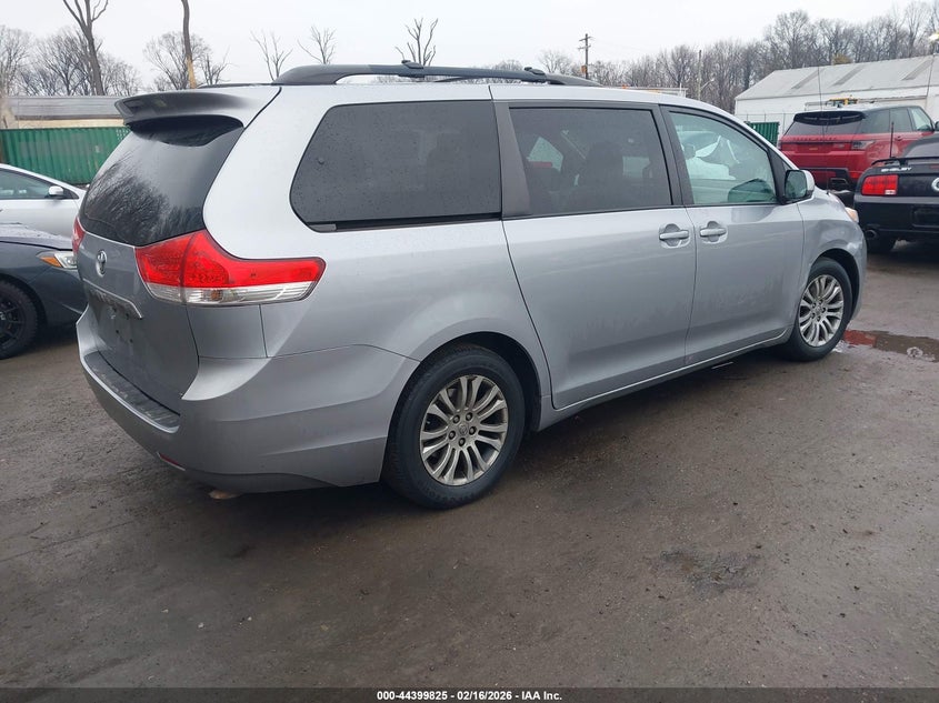 2011 Toyota Sienna VIN 5TDYK3DC7BS173078 IAAI salvage auction — RIGHT SIDE, Salvage - Greater Than 75% (Maryland), sold $2,100 on 2026-07-28 (photo 4)