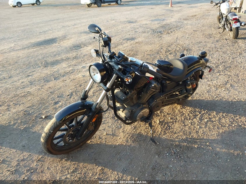 2024 Yamaha Xv VIN JYAVN05E5RA016631 IAAI salvage auction — ROLLOVER, Salvage Title, sold $1,625 on 2026-07-13 (photo 2)
