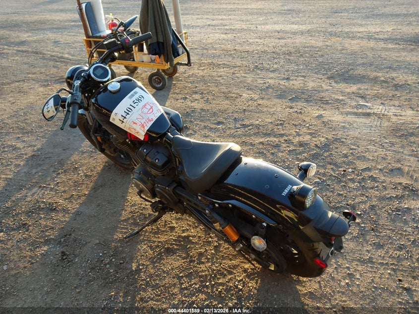 2024 Yamaha Xv VIN JYAVN05E5RA016631 IAAI salvage auction — ROLLOVER, Salvage Title, sold $1,625 on 2026-07-13 (photo 3)