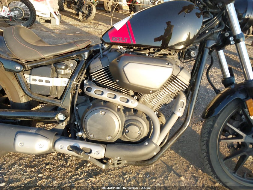 2024 Yamaha Xv VIN JYAVN05E5RA016631 IAAI salvage auction — ROLLOVER, Salvage Title, sold $1,625 on 2026-07-13 (photo 8)