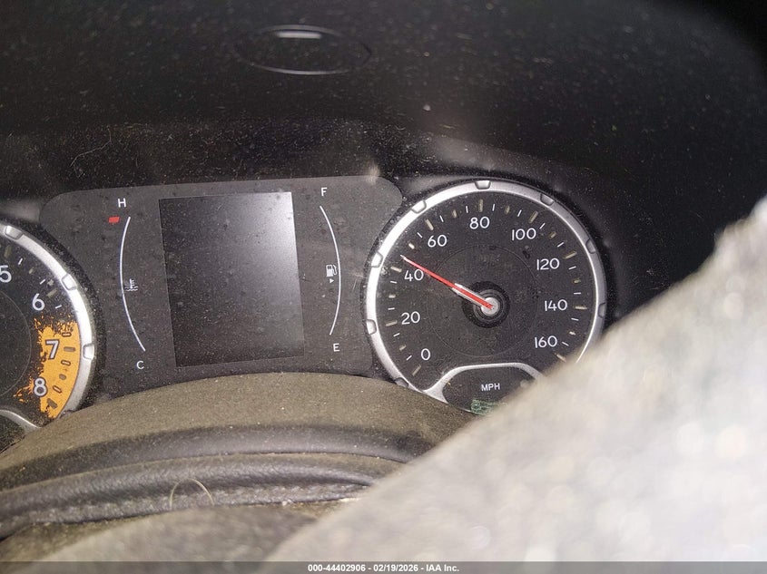 2017 Jeep Renegade VIN ZACCJBBB4HPE95068 IAAI salvage auction — FRONT END, Salvage (Vermont), sold $125 on 2026-07-16 (photo 7)