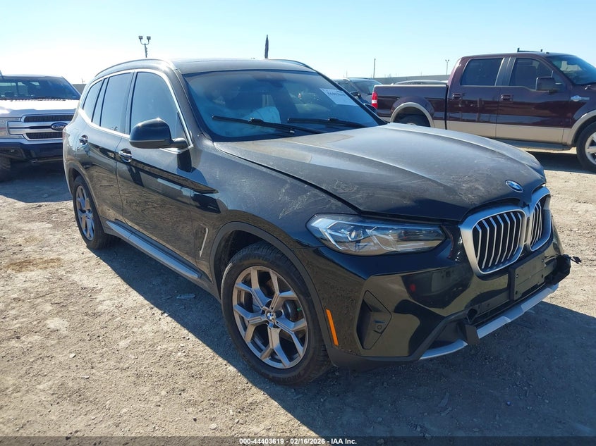 2023 BMW X3 VIN 5UX43DP01P9R81126 IAAI salvage auction — FRONT END, Salvage Title, sold $10,300 on 2026-08-05 (photo 1)