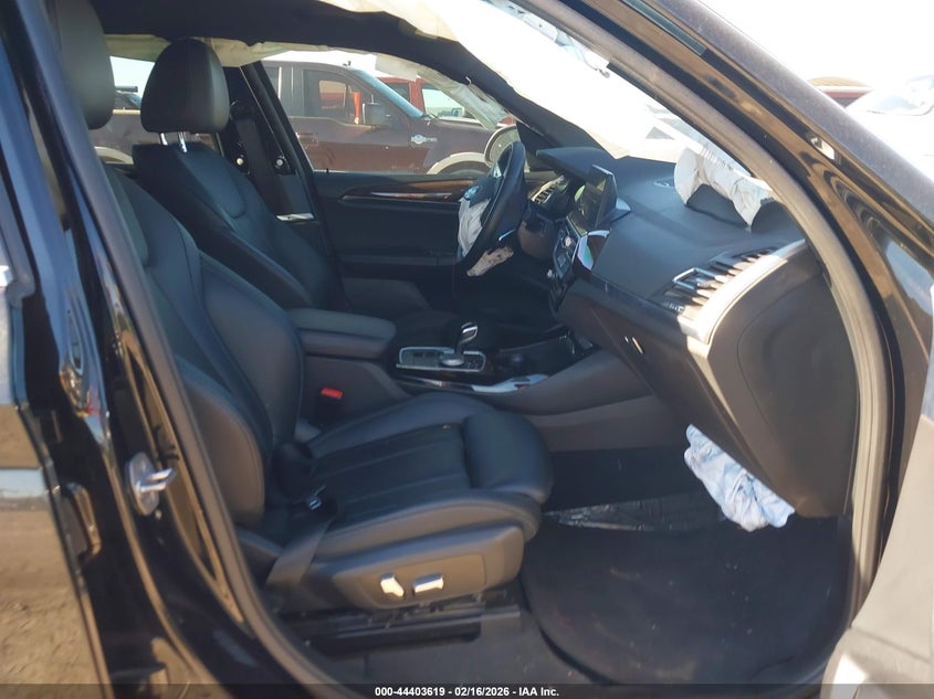 2023 BMW X3 VIN 5UX43DP01P9R81126 IAAI salvage auction — FRONT END, Salvage Title, sold $10,300 on 2026-08-05 (photo 5)