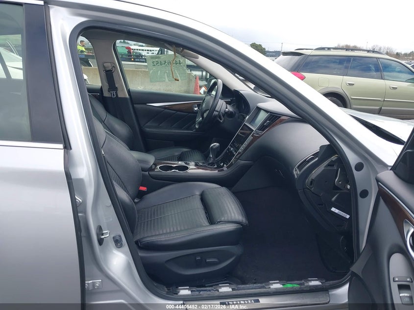 2014 Infiniti Q50 VIN JN1BV7AR7EM704621 IAAI salvage auction — ROOF, Salvage (Oregon), sold $4,250 on 2026-07-24 (photo 5)