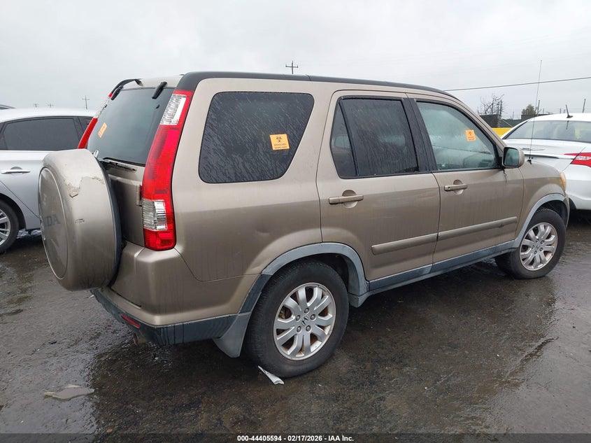2005 Honda Cr-v VIN JHLRD78915C013131 IAAI salvage auction — BIO HAZARD, Salvage (California), sold $700 on 2026-07-16 (photo 4)