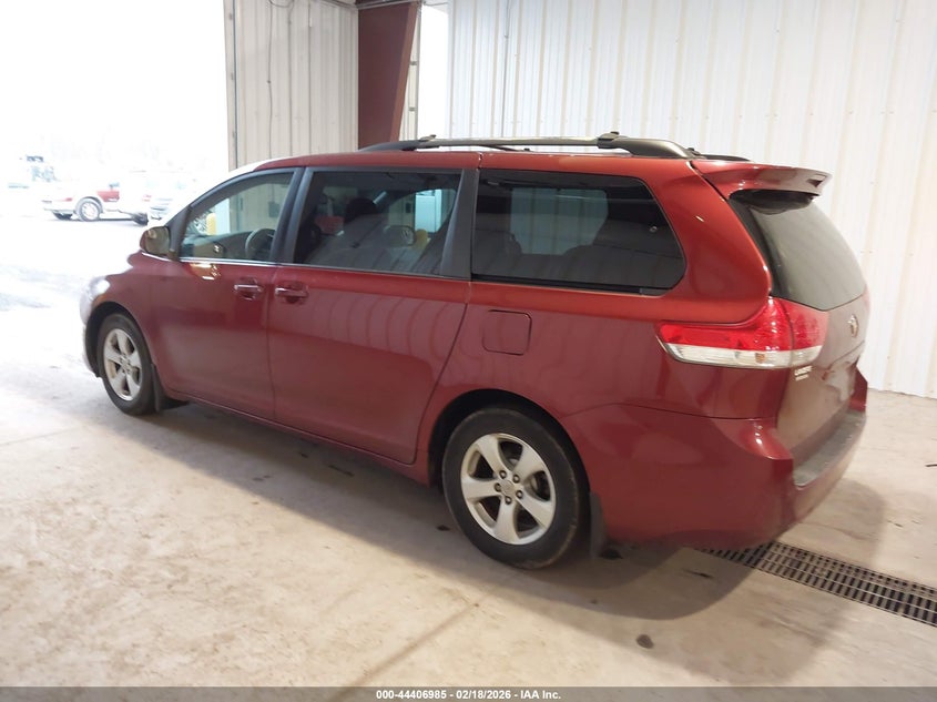 2011 Toyota Sienna VIN 5TDKK3DC2BS047197 IAAI salvage auction — RIGHT SIDE, Clear (Delaware), sold $1,450 on 2026-07-13 (photo 3)