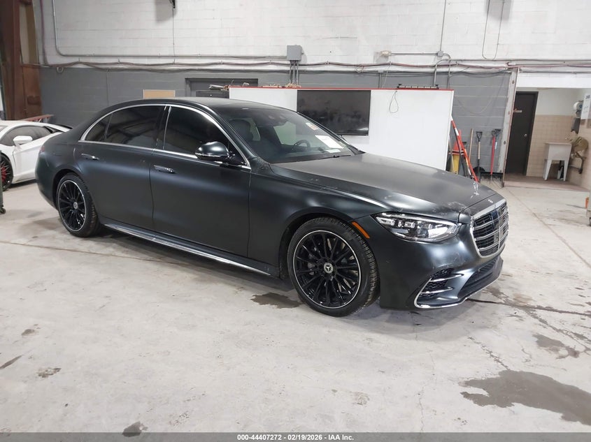 2026 Mercedes-benz S-klasse VIN W1K6G7GB8TA348283 IAAI salvage auction — LEFT REAR, Salvage (New Jersey), sold $80,425 on 2026-07-13 (photo 1)
