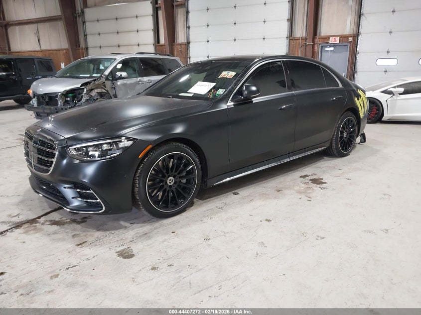 2026 Mercedes-benz S-klasse VIN W1K6G7GB8TA348283 IAAI salvage auction — LEFT REAR, Salvage (New Jersey), sold $80,425 on 2026-07-13 (photo 2)
