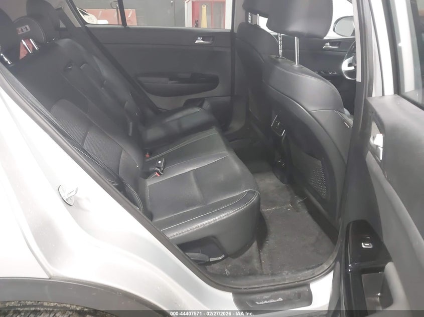 2020 Kia Sportage VIN KNDPNCAC1L7707274 IAAI salvage auction — FRONT END, Salvage Title, sold $4,350 on 2026-07-15 (photo 8)