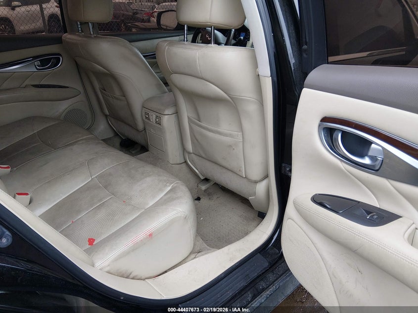 2019 Infiniti Q70 VIN JN1BY1AR2KM585098 IAAI salvage auction — FRONT END, Salvage Title, sold $600 on 2026-07-20 (photo 8)