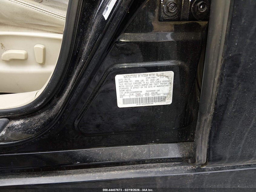 2019 Infiniti Q70 VIN JN1BY1AR2KM585098 IAAI salvage auction — FRONT END, Salvage Title, sold $600 on 2026-07-20 (photo 9)