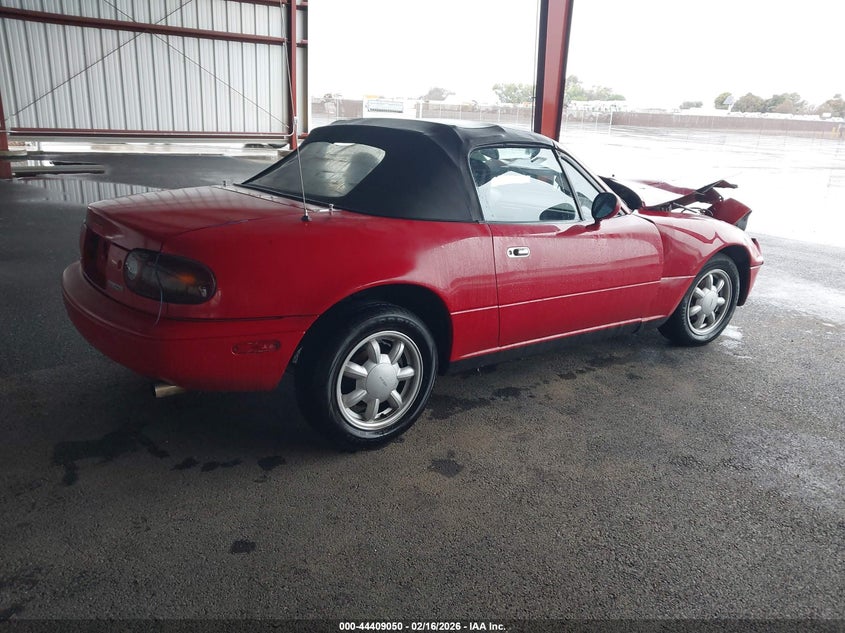 1992 Mazda Mx-5 miata VIN JM1NA3511N0308582 IAAI salvage auction — FRONT END, Salvage (California), sold $25 on 2026-07-21 (photo 4)