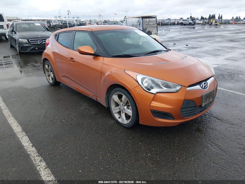 2013 Hyundai Veloster VIN KMHTC6AD1DU168068 IAAI salvage auction — FRONT END, Salvage Title, sold $225 on 2026-07-29 (photo 1)