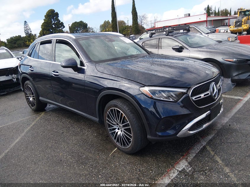 2024 Mercedes-benz Glc VIN W1NKM4HB9RF212487 IAAI salvage auction — LEFT SIDE, Salvage (California), sold $13,200 on 2026-07-30 (photo 1)