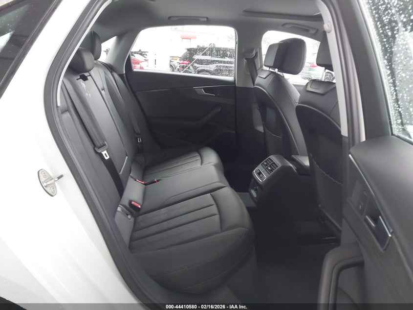 2019 Audi A4 VIN WAUGMAF41KN004466 IAAI salvage auction — LEFT FRONT, Salvage Title, sold $7,500 on 2026-07-09 (photo 8)