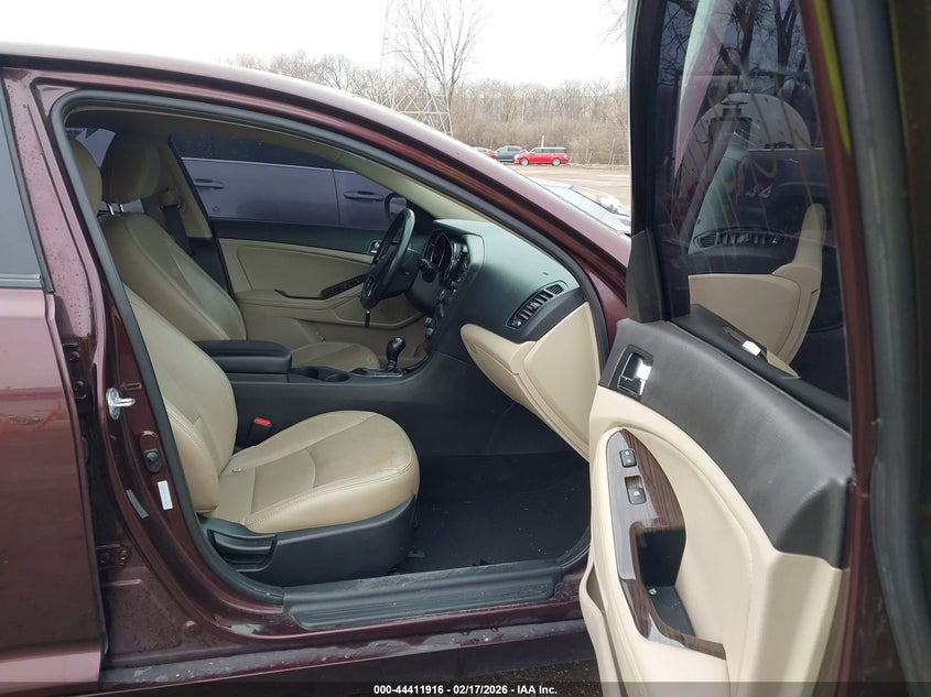 2013 Kia Optima VIN 5XXGN4A76DG134695 IAAI salvage auction — FRONT & REAR, Clear (Indiana), sold $800 on 2026-07-15 (photo 5)
