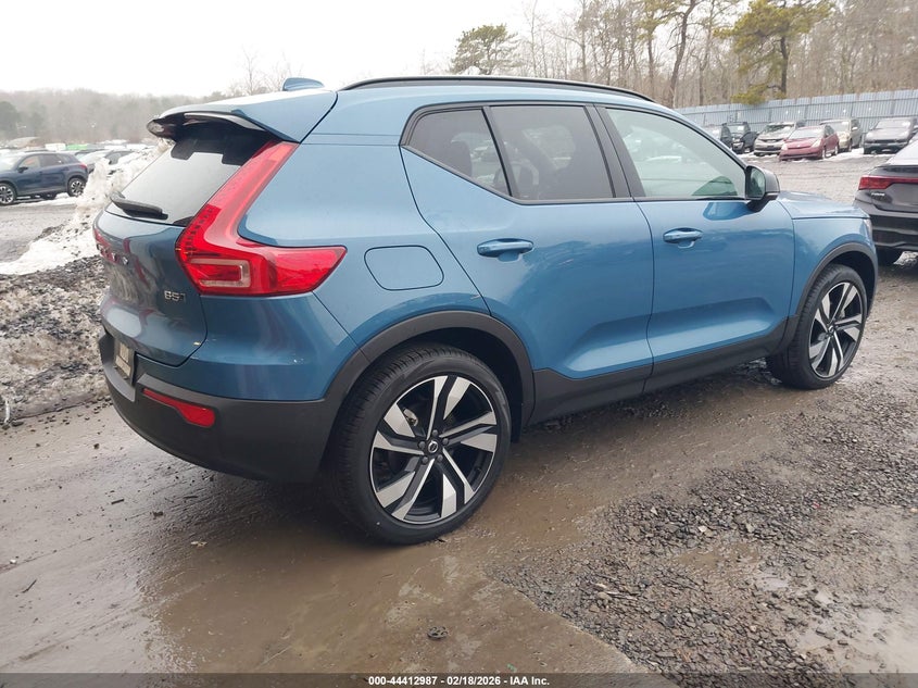 2024 Volvo Xc40 VIN YV4L12UM1R2357723 IAAI salvage auction — ELECTRICAL, Salvage (New Jersey), sold $17,850 on 2026-07-15 (photo 4)