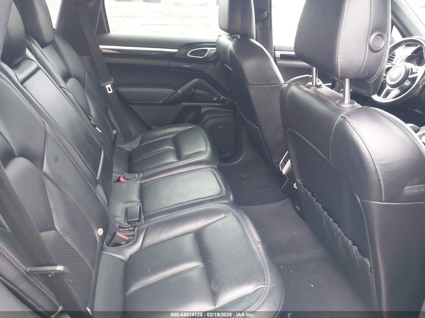 2017 Porsche Cayenne VIN WP1AA2A22HKA84513 IAAI salvage auction — FRONT END, Salvage (Georgia), sold $9,600 on 2026-08-06 (photo 8)