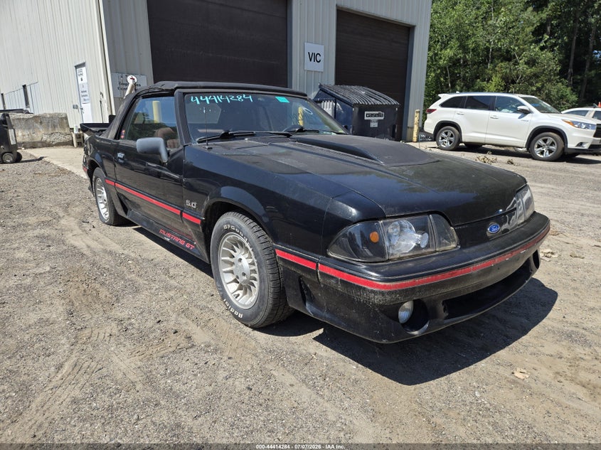 1988 Ford Mustang VIN 1FABP45E9JF263589 IAAI salvage auction — RIGHT REAR, Salvage (Vermont), sold $1,150 on 2026-07-09 (photo 1)