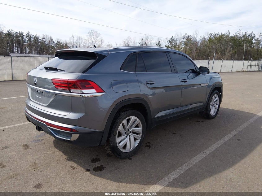 2023 Volkswagen Atlas cross sport VIN 1V2JE2CA3PC207060 IAAI salvage auction — ROOF, Salvage (Mississippi), sold $8,500 on 2026-08-14 (photo 4)
