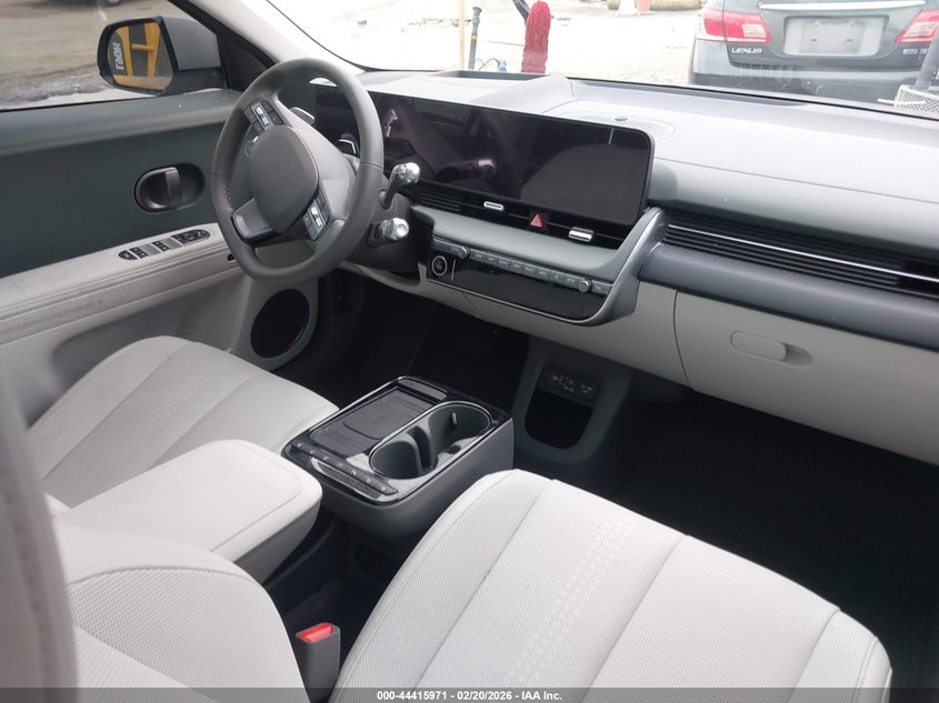 2025 Hyundai Ioniq 5 VIN 7YAKR4DA3SY033595 IAAI salvage auction — RIGHT SIDE, Salvage Title, sold $9,200 on 2026-07-23 (photo 5)
