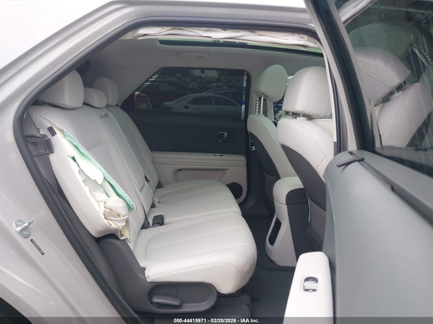 2025 Hyundai Ioniq 5 VIN 7YAKR4DA3SY033595 IAAI salvage auction — RIGHT SIDE, Salvage Title, sold $9,200 on 2026-07-23 (photo 8)