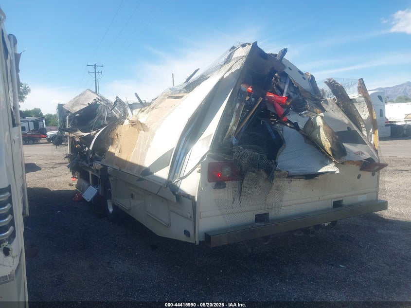 2017 Ford Econoline VIN 1FDXE4FS1HDC02121 IAAI salvage auction — UNKNOWN, Salvage Title, sold $25 on 2026-07-09 (photo 3)