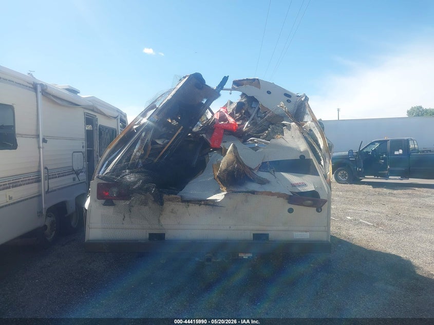 2017 Ford Econoline VIN 1FDXE4FS1HDC02121 IAAI salvage auction — UNKNOWN, Salvage Title, sold $25 on 2026-07-09 (photo 8)