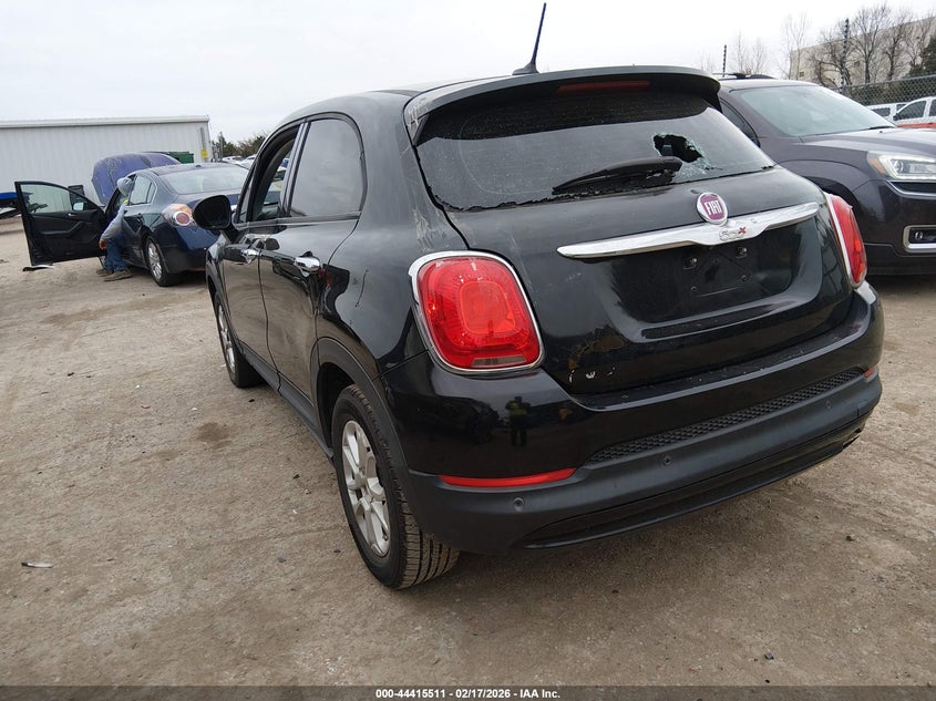 2017 Fiat 500x VIN ZFBCFXAB7HP579580 IAAI salvage auction — REAR END, Salvage Title, sold $625 on 2026-07-29 (photo 3)