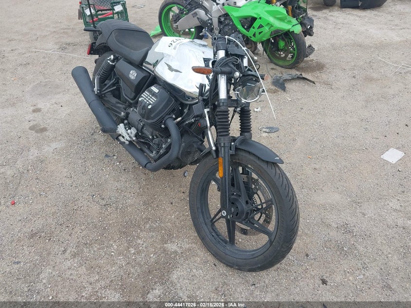 2025 Moto guzzi VIN ZGUKZUA02SM001745 IAAI salvage auction — UNKNOWN, Salvage (Texas), sold $600 on 2026-07-08 (photo 1)