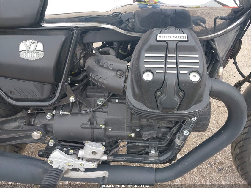 2025 Moto guzzi VIN ZGUKZUA02SM001745 IAAI salvage auction — UNKNOWN, Salvage (Texas), sold $600 on 2026-07-08 (photo 8)