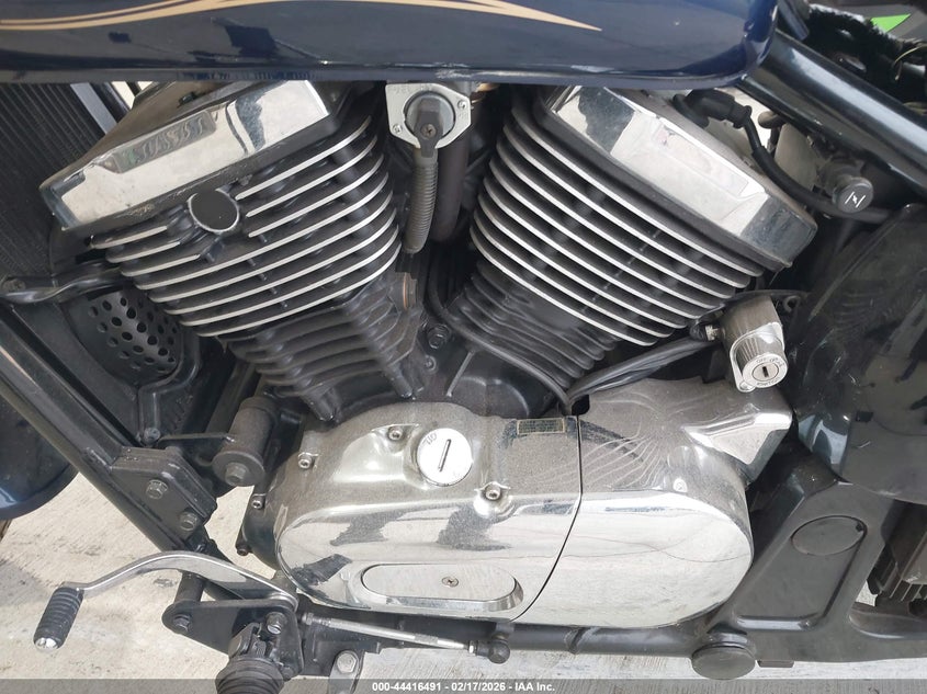 2004 Kawasaki Vulcan VIN JKBVNCB124B522353 IAAI salvage auction — RIGHT SIDE, Parts Only Bos (Minnesota), sold $100 on 2026-07-13 (photo 9)