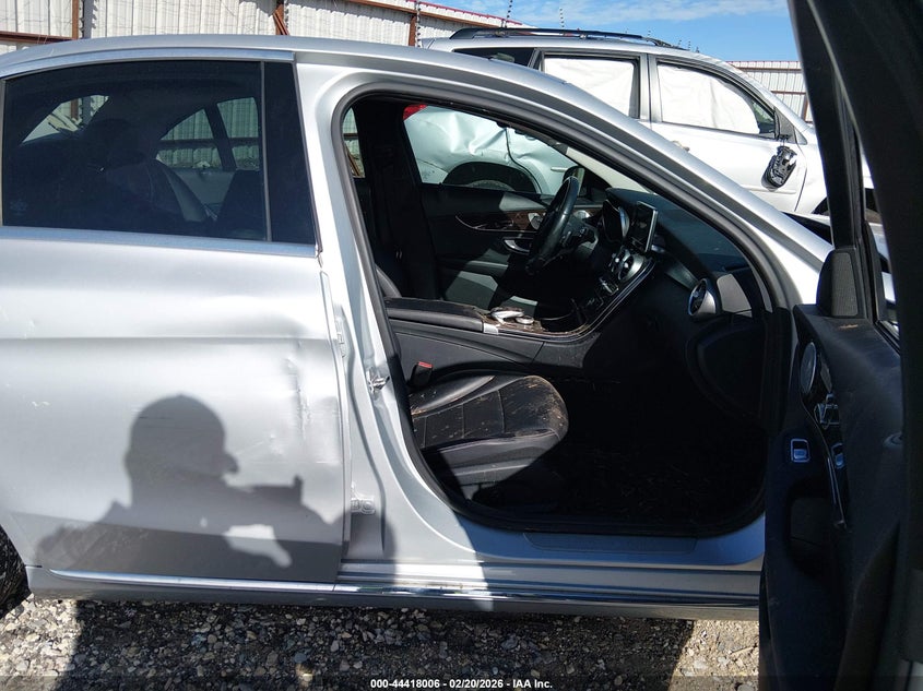 2015 Mercedes-benz C-klasse VIN 55SWF4JB4FU061635 IAAI salvage auction — FRONT & REAR, Salvage (Arkansas), sold $1,150 on 2026-07-09 (photo 5)