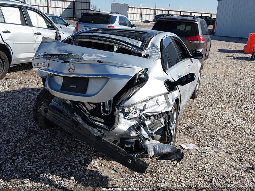 2015 Mercedes-benz C-klasse VIN 55SWF4JB4FU061635 IAAI salvage auction — FRONT & REAR, Salvage (Arkansas), sold $1,150 on 2026-07-09 (photo 6)