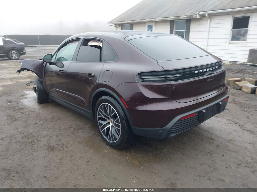 2025 Porsche Macan VIN WP1AD2XA3SL076473 IAAI salvage auction — FRONT END, Salvage - Greater Than 75% (Maryland), sold $21,450 on 2026-07-08 (photo 3)