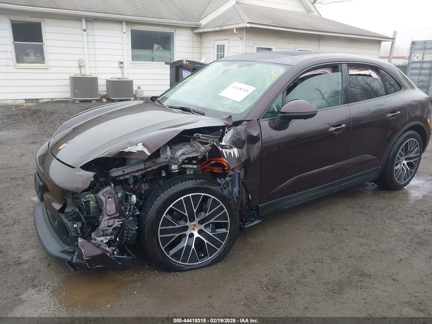 2025 Porsche Macan VIN WP1AD2XA3SL076473 IAAI salvage auction — FRONT END, Salvage - Greater Than 75% (Maryland), sold $21,450 on 2026-07-08 (photo 6)