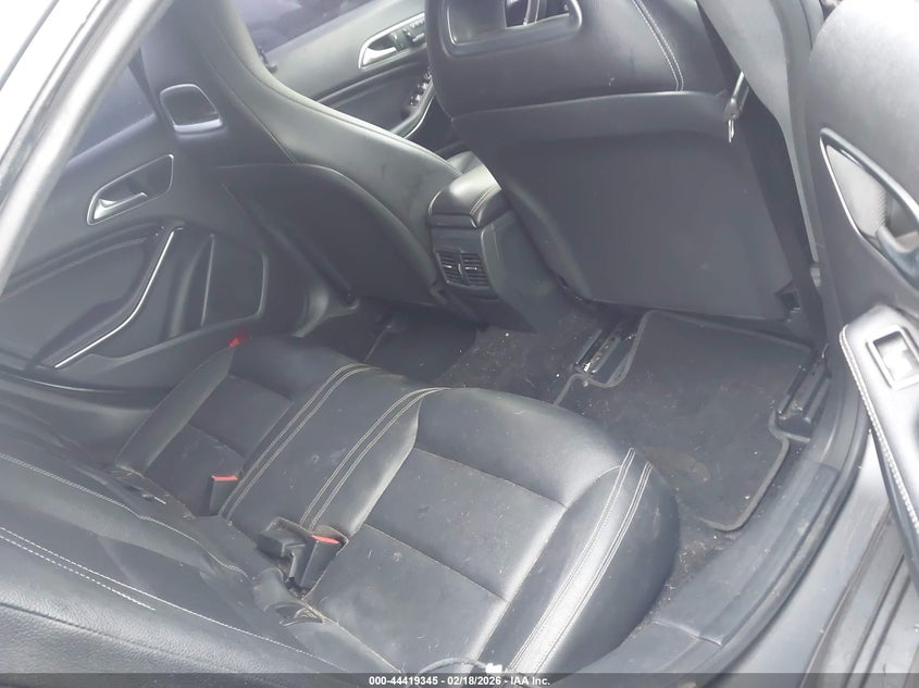 2016 Mercedes-benz Cla-klasse VIN WDDSJ4GB2GN388470 IAAI salvage auction — FRONT END, Salvage Title, sold $2,650 on 2026-08-09 (photo 8)