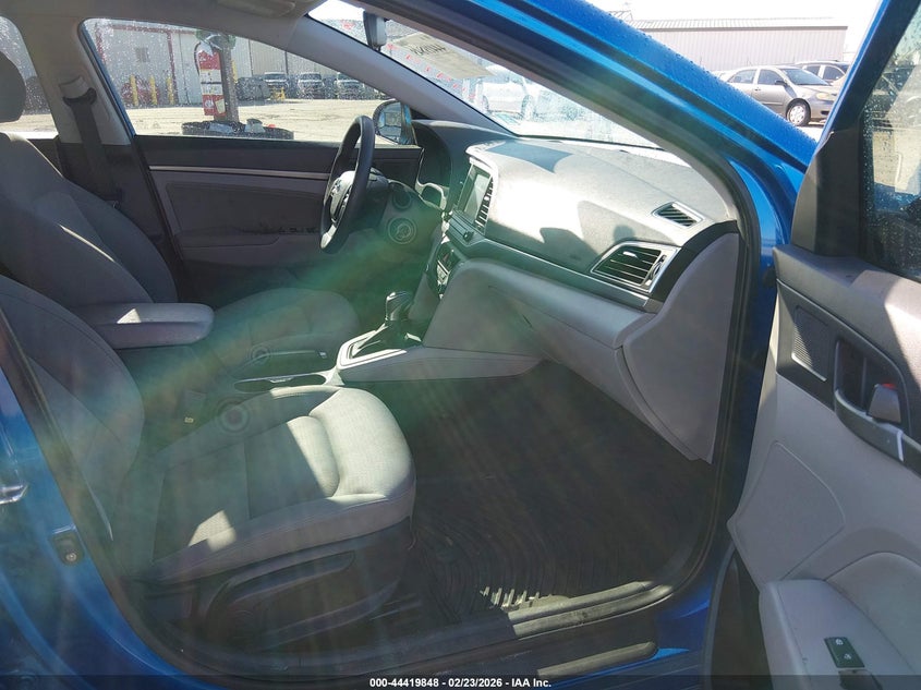 2018 Hyundai Elantra VIN KMHD84LF5JU471732 IAAI salvage auction — REAR END, Salvage Title, sold $1,425 on 2026-07-14 (photo 5)