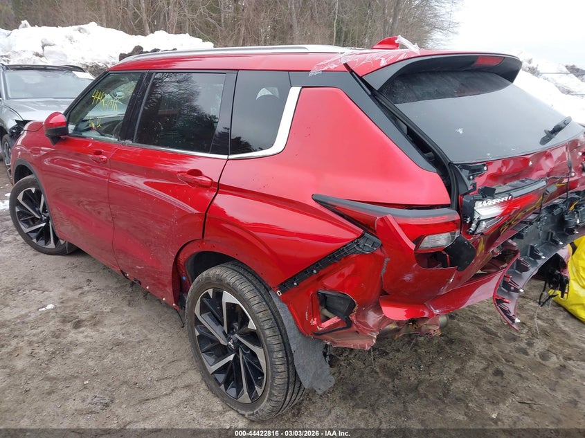 2022 Mitsubishi Outlander VIN JA4J4VA88NZ081918 IAAI salvage auction — FRONT & REAR, Salvage Title, sold $3,950 on 2026-07-28 (photo 3)