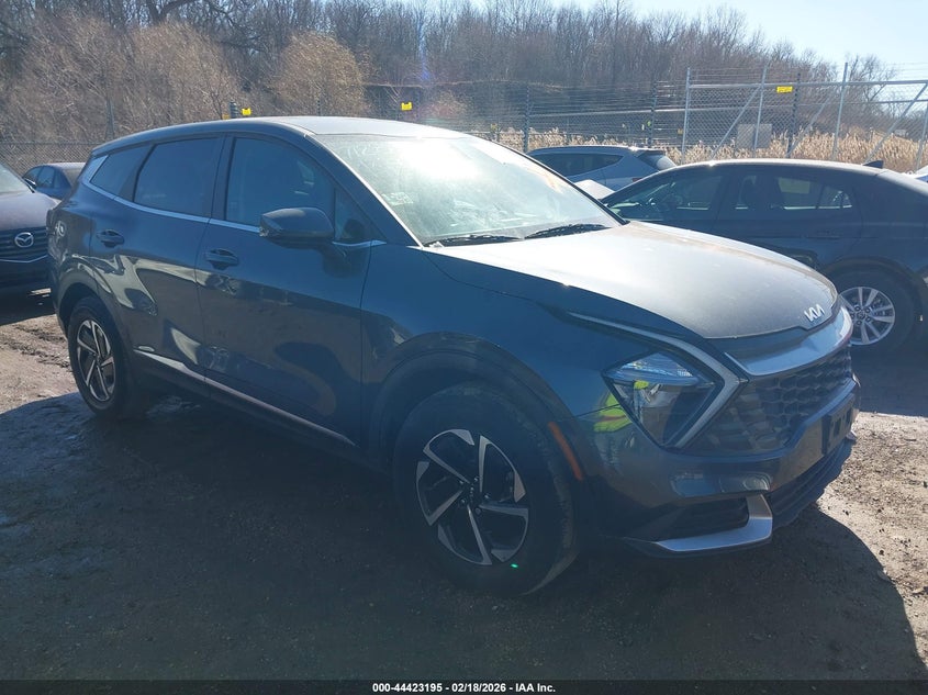 2023 Kia Sportage VIN KNDPUCAG7P7114272 — IAAI salvage auction photo