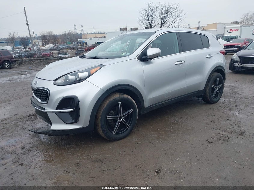 2020 Kia Sportage VIN KNDPM3ACXL7757058 IAAI salvage auction — THEFT, Salvage (Pennsylvania), sold $3,900 on 2026-07-31 (photo 2)