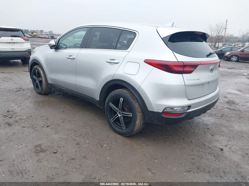 2020 Kia Sportage VIN KNDPM3ACXL7757058 IAAI salvage auction — THEFT, Salvage (Pennsylvania), sold $3,900 on 2026-07-31 (photo 3)
