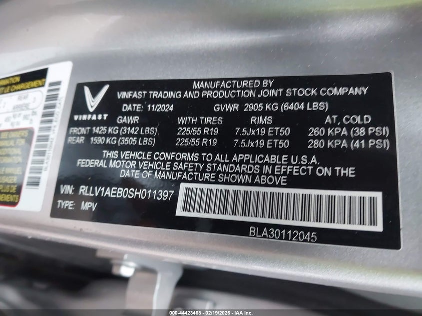 2025 VIN RLLV1AEB0SH011397 IAAI salvage auction — FRONT END, Salvage Title, sold $6,100 on 2026-07-18 (photo 9)