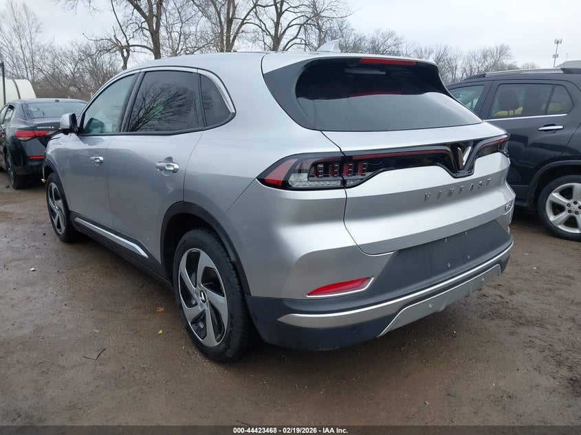 2025 VIN RLLV1AEB0SH011397 IAAI salvage auction — FRONT END, Salvage Title, sold $6,100 on 2026-07-18 (photo 3)