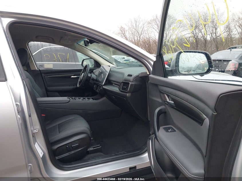 2025 VIN RLLV1AEB0SH011397 IAAI salvage auction — FRONT END, Salvage Title, sold $6,100 on 2026-07-18 (photo 5)