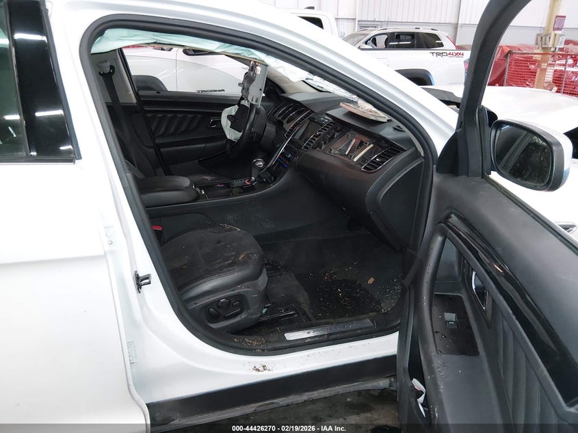 2012 Ford Taurus VIN 1FAHP2KT6CG135342 IAAI salvage auction — FRONT END, Salvage (Oregon), sold $875 on 2026-07-09 (photo 5)