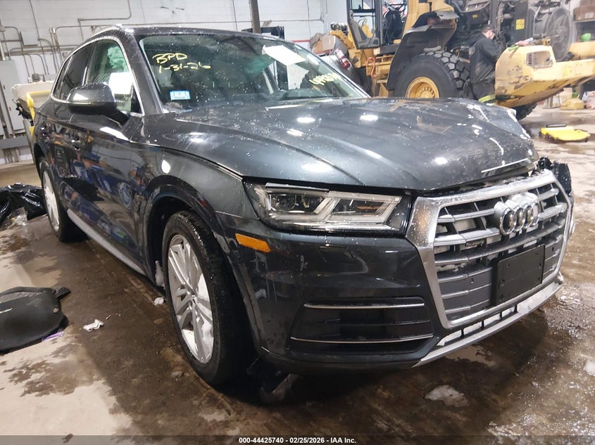 2019 Audi Q5 VIN WA1BNAFY4K2104814 IAAI salvage auction — LEFT FRONT, Salvage (Massachusetts), sold $4,000 on 2026-07-28 (photo 1)